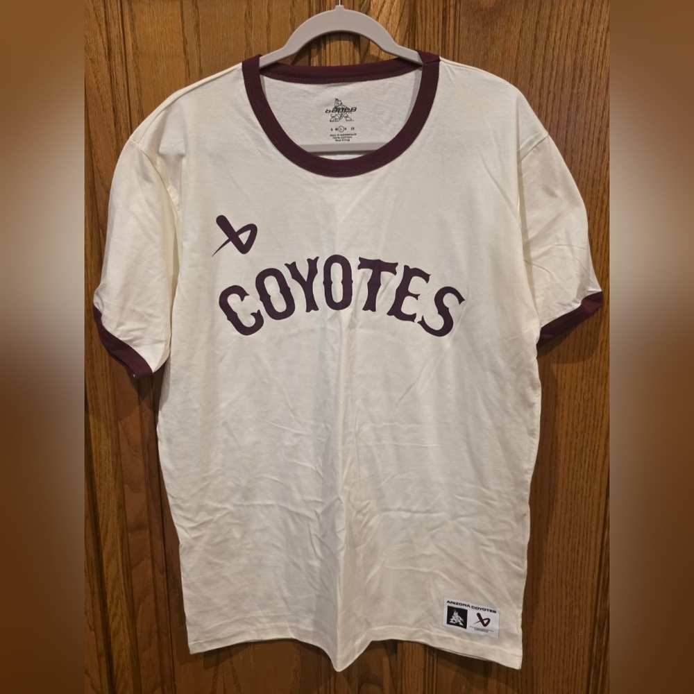 Arizona Coyotes Limited Edition Bauer Collaboration T-Shirt Large NEW